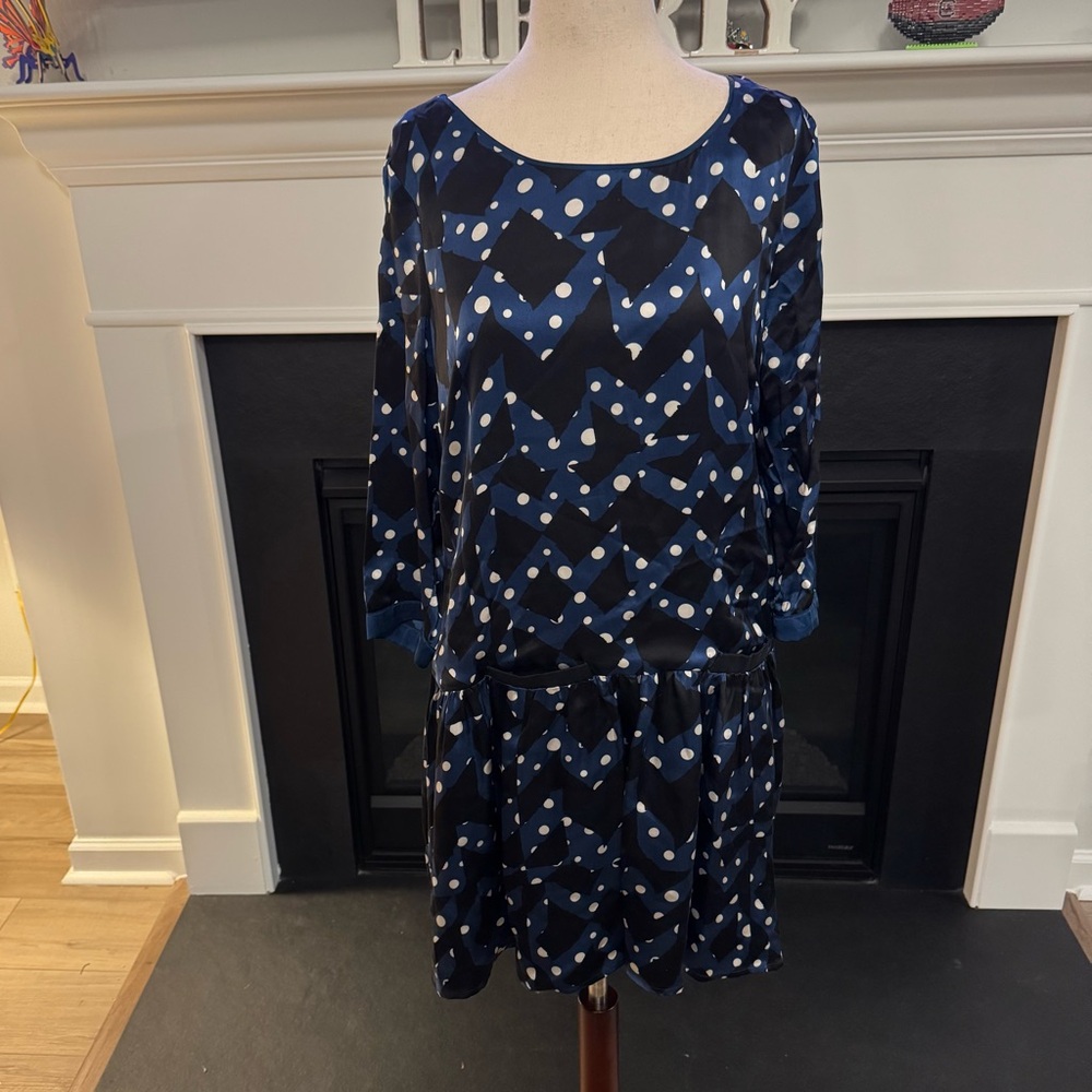 💙 Harlyn Silk Polka Dot & Geometric Drop-Waist Dress | Size M